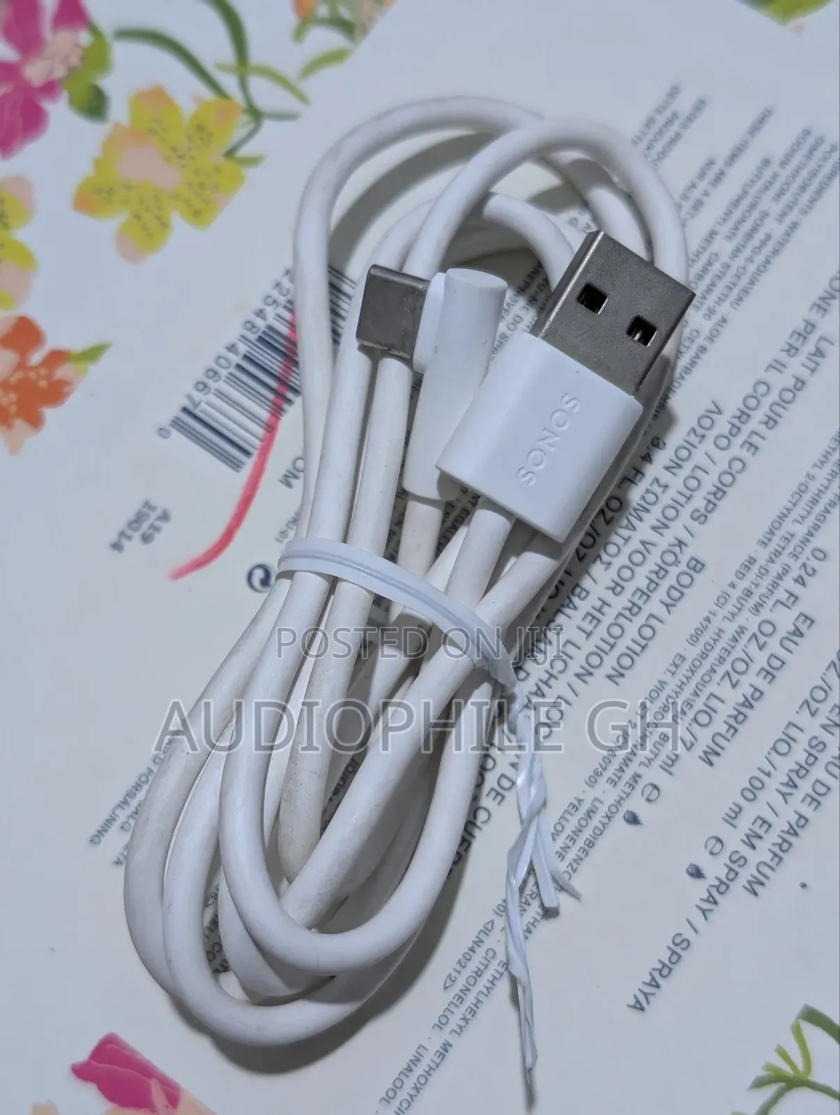 Sonos Lunar White Roam Usb a-C Charging Cable