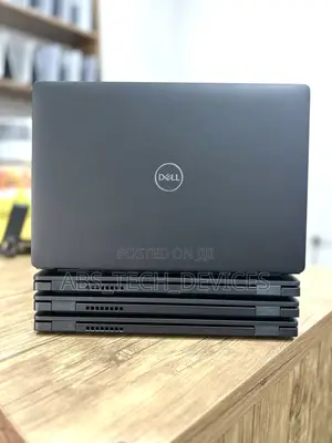 Laptop Dell Latitude 5300 8GB Intel Core i5 SSD 256GB