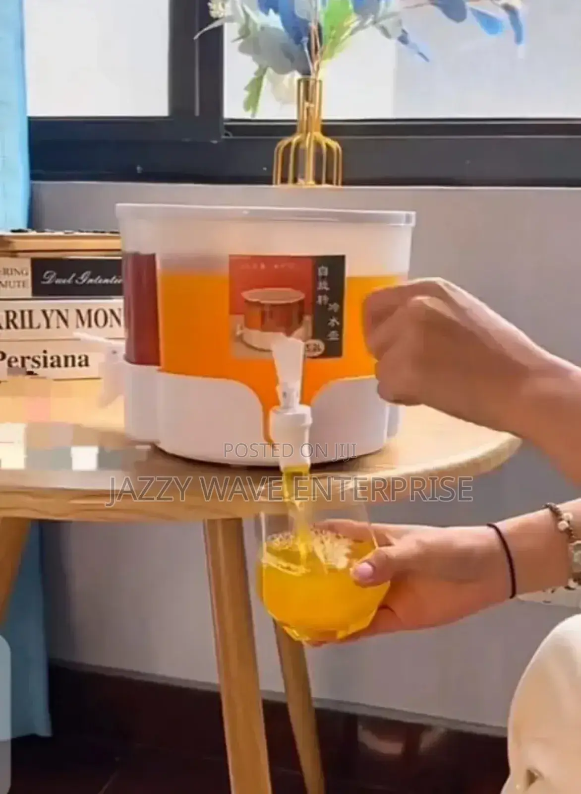 Juice Dispenser 3 Spaces