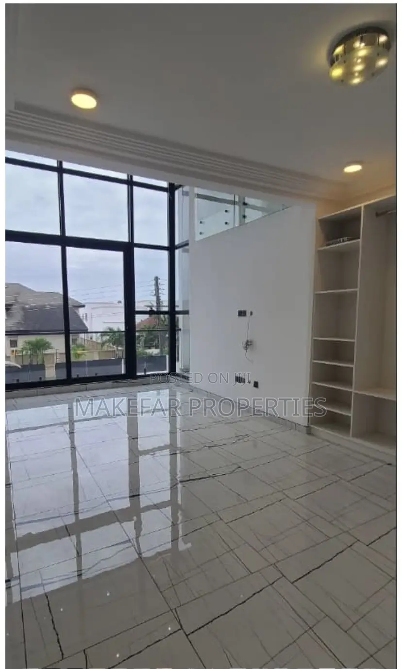 4bdrm House in East Legon for sale