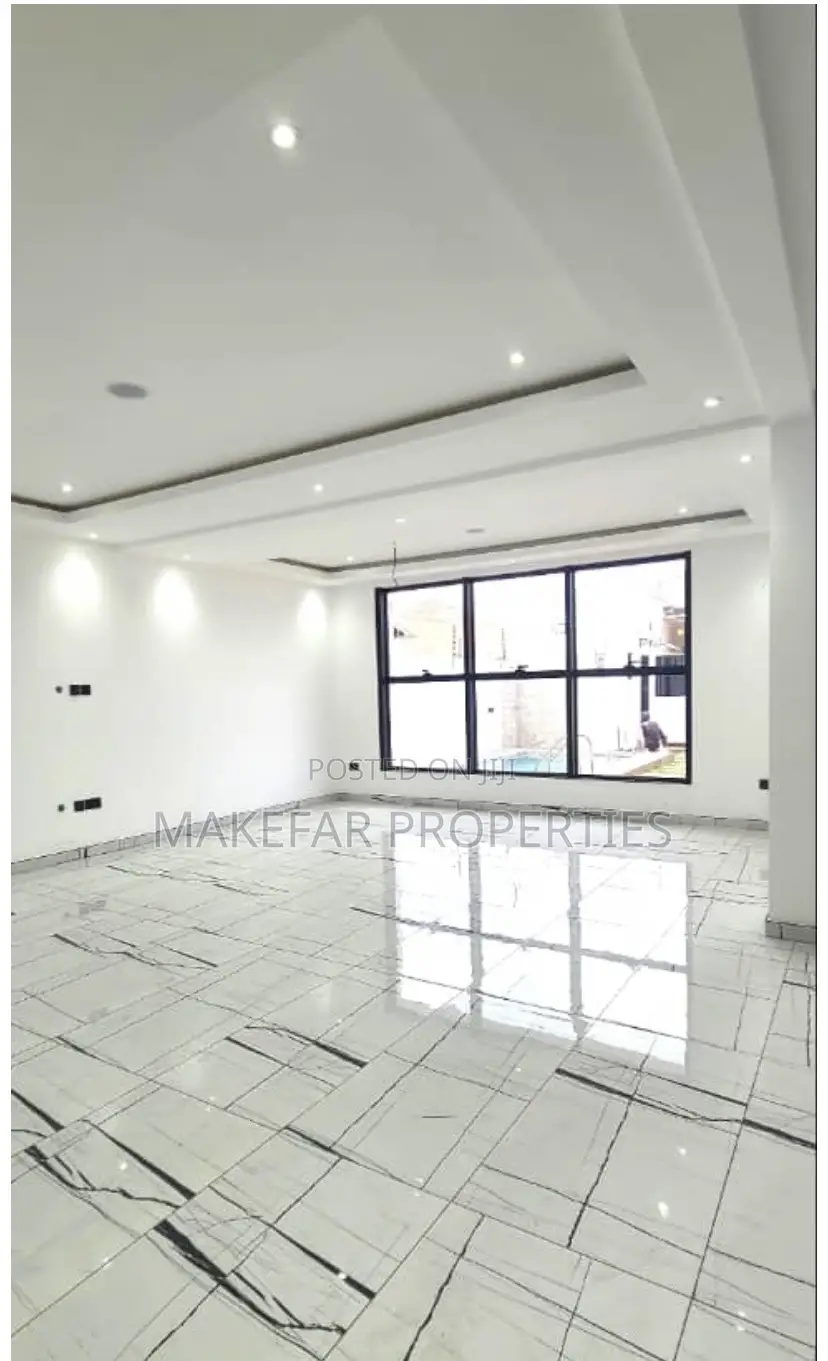4bdrm House in East Legon for sale