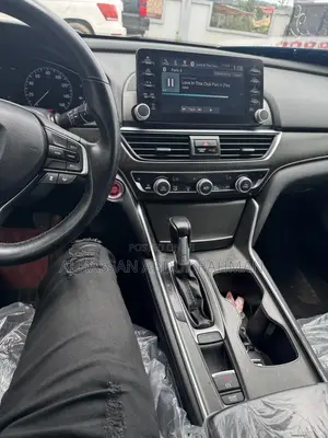 Honda Accord Touring 2018 White