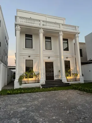 5bdrm House in East Airport for sale