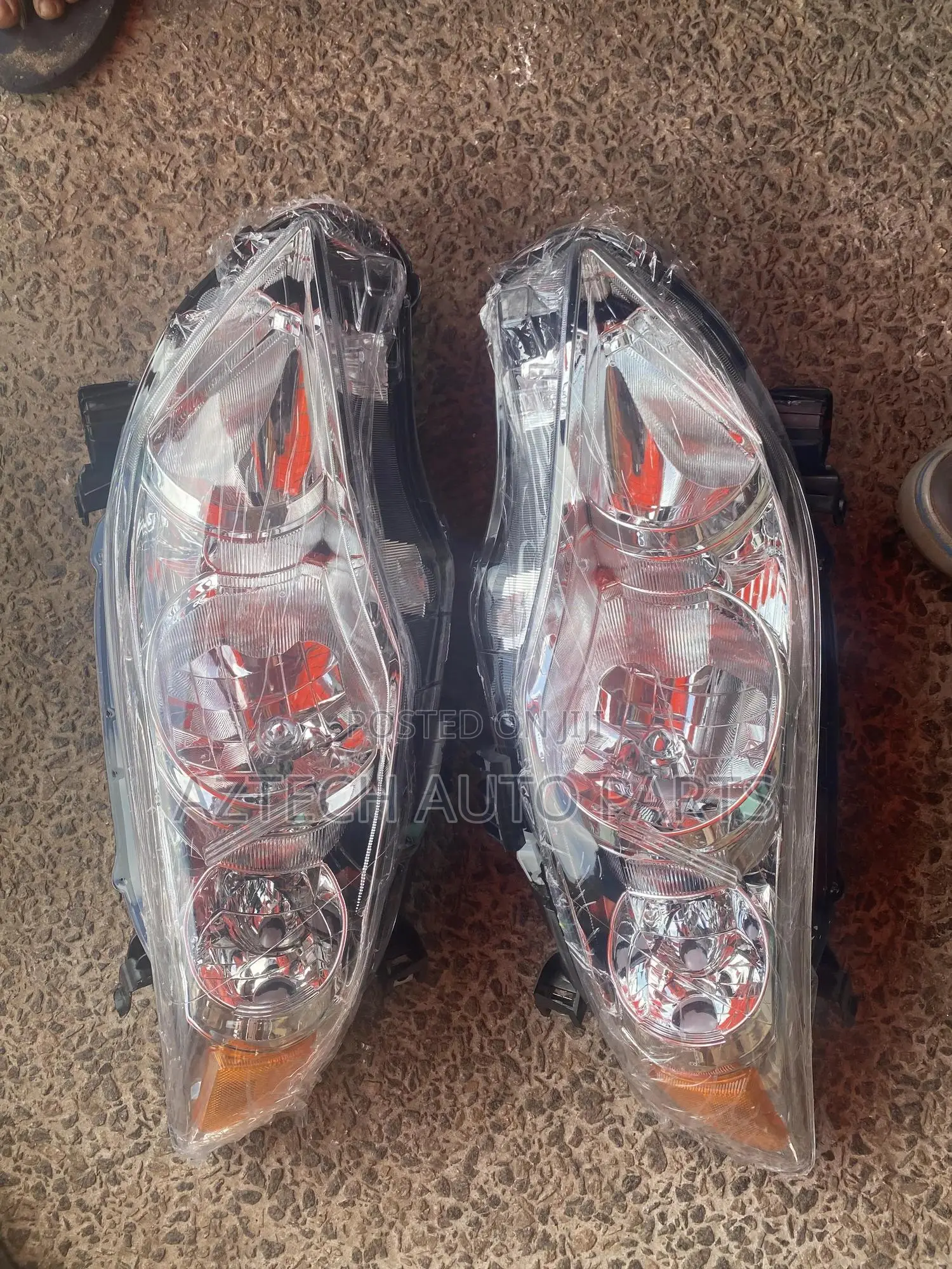 Toyota Corolla 2009,2010 Headlights