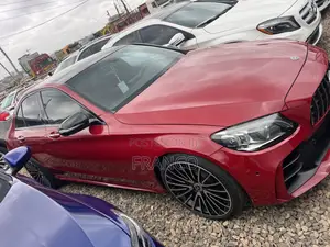 Mercedes-Benz C300 Sport 4Matic Sedan AWD (2.0L 4cyl 7A) 2017 Red