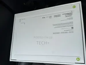 New Laptop Apple MacBook Air 2025 M4 13-Inch 16GB Apple M4 SSD 256GB