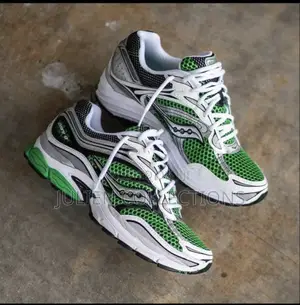 Saucony Omni 9 Green Silver