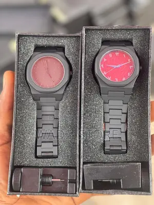 Black Arabic Aura Watch