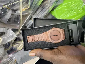Black Arabic Aura Watch