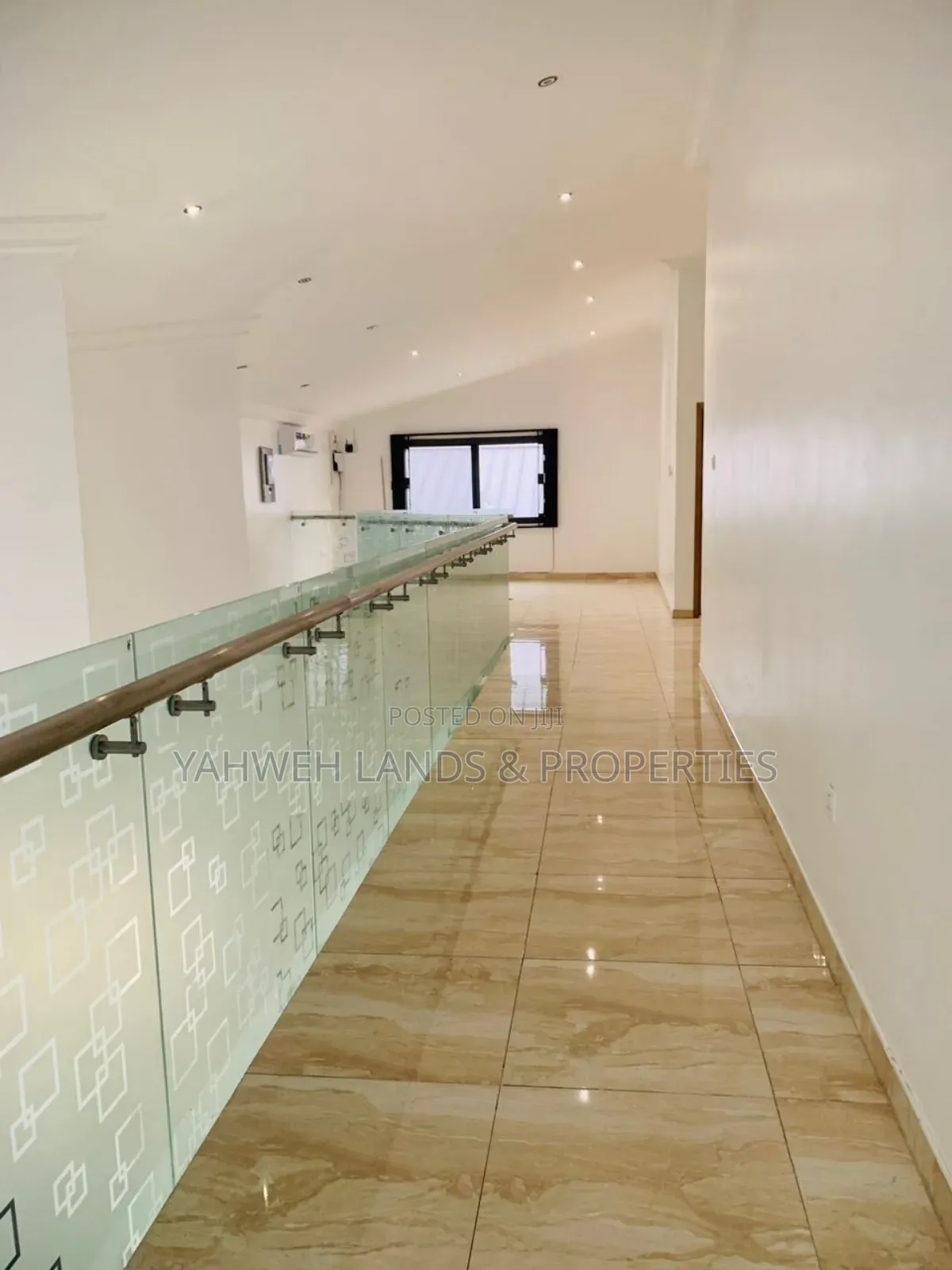4bdrm House in Airport Residential Area for rent