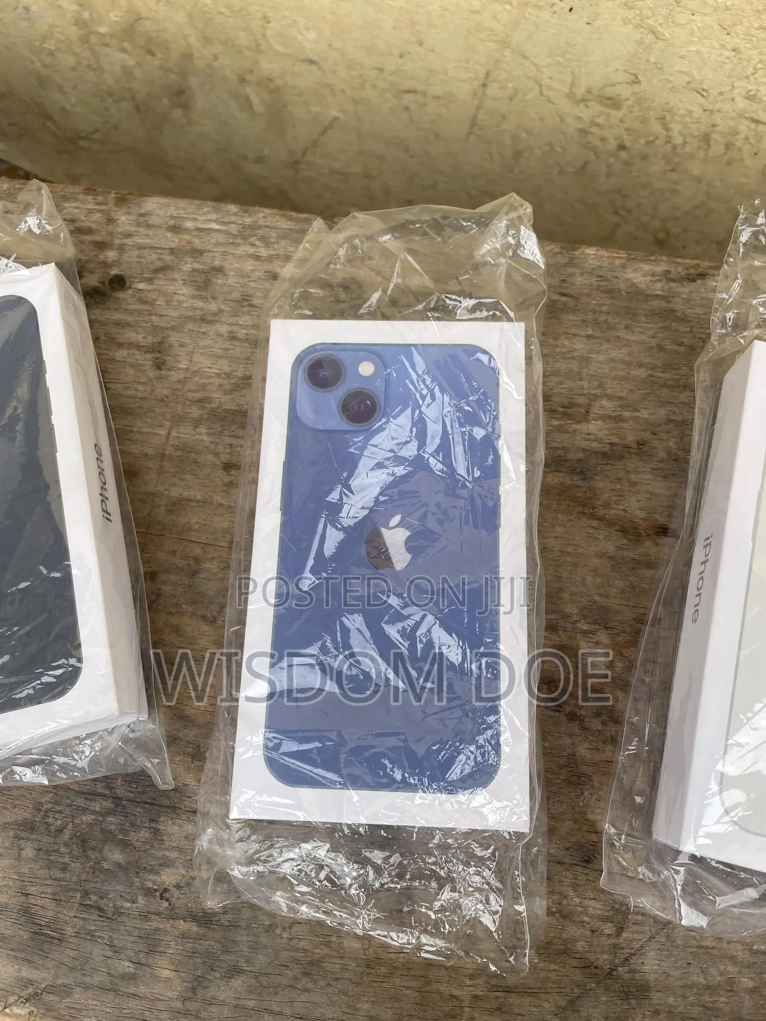 New Apple iPhone 13 256 GB