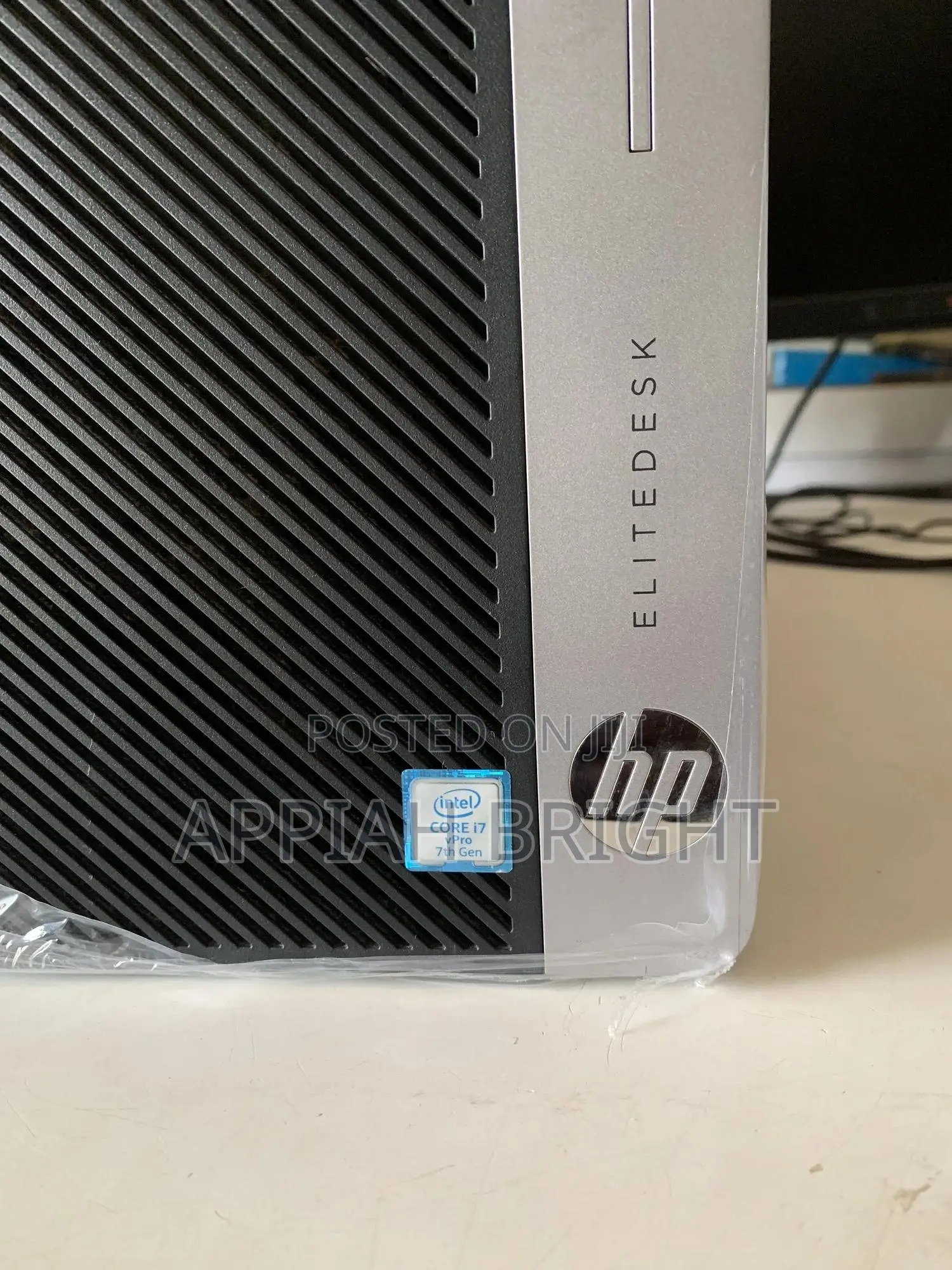 Desktop Computer HP EliteDesk 800 G3 8GB Intel Core i5 SSD 256GB