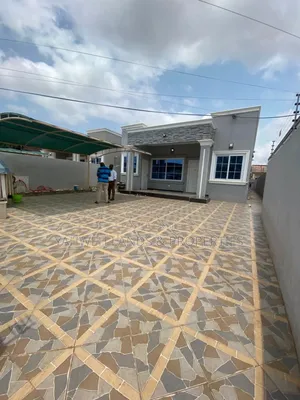 3bdrm House in Akuaba Estate, Spintex for sale