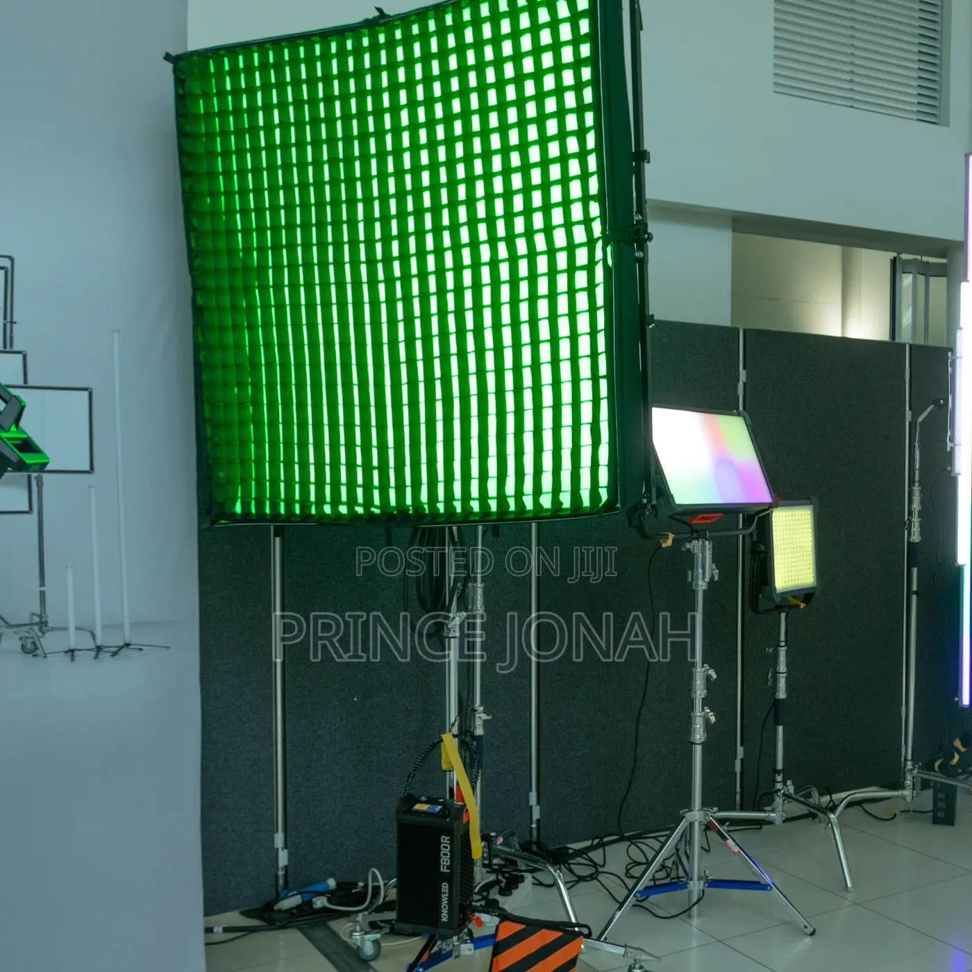 Rent Godox Knowled F800r RGB Flexible Led Light Mat (4 X 4')