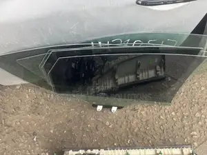 Honda Civic 22-25 Door Glass Available