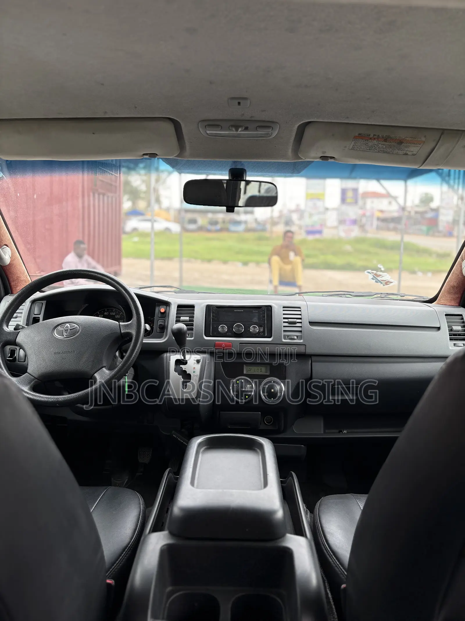 Toyota HiAce 2013 Grey
