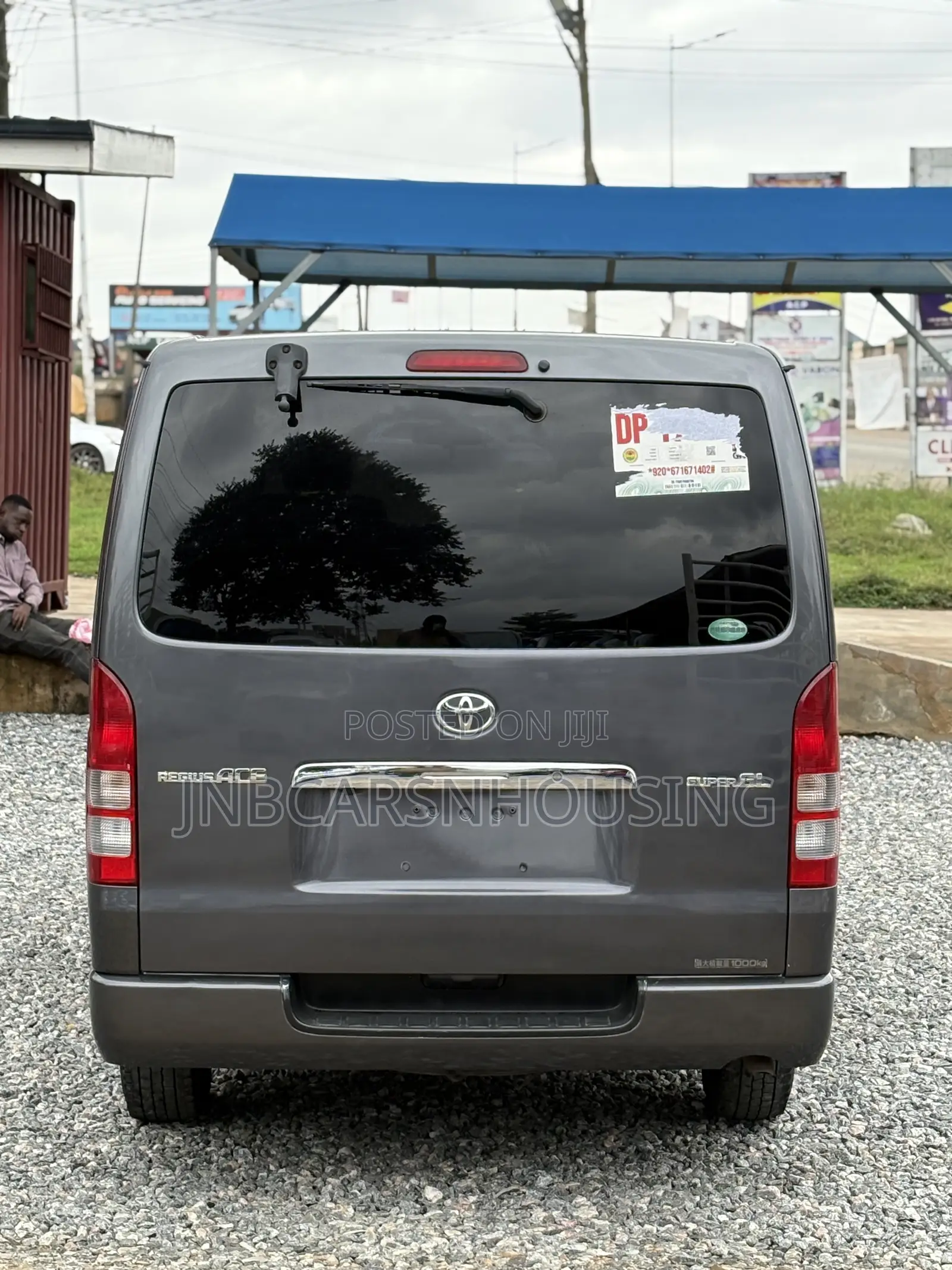 Toyota HiAce 2013 Grey