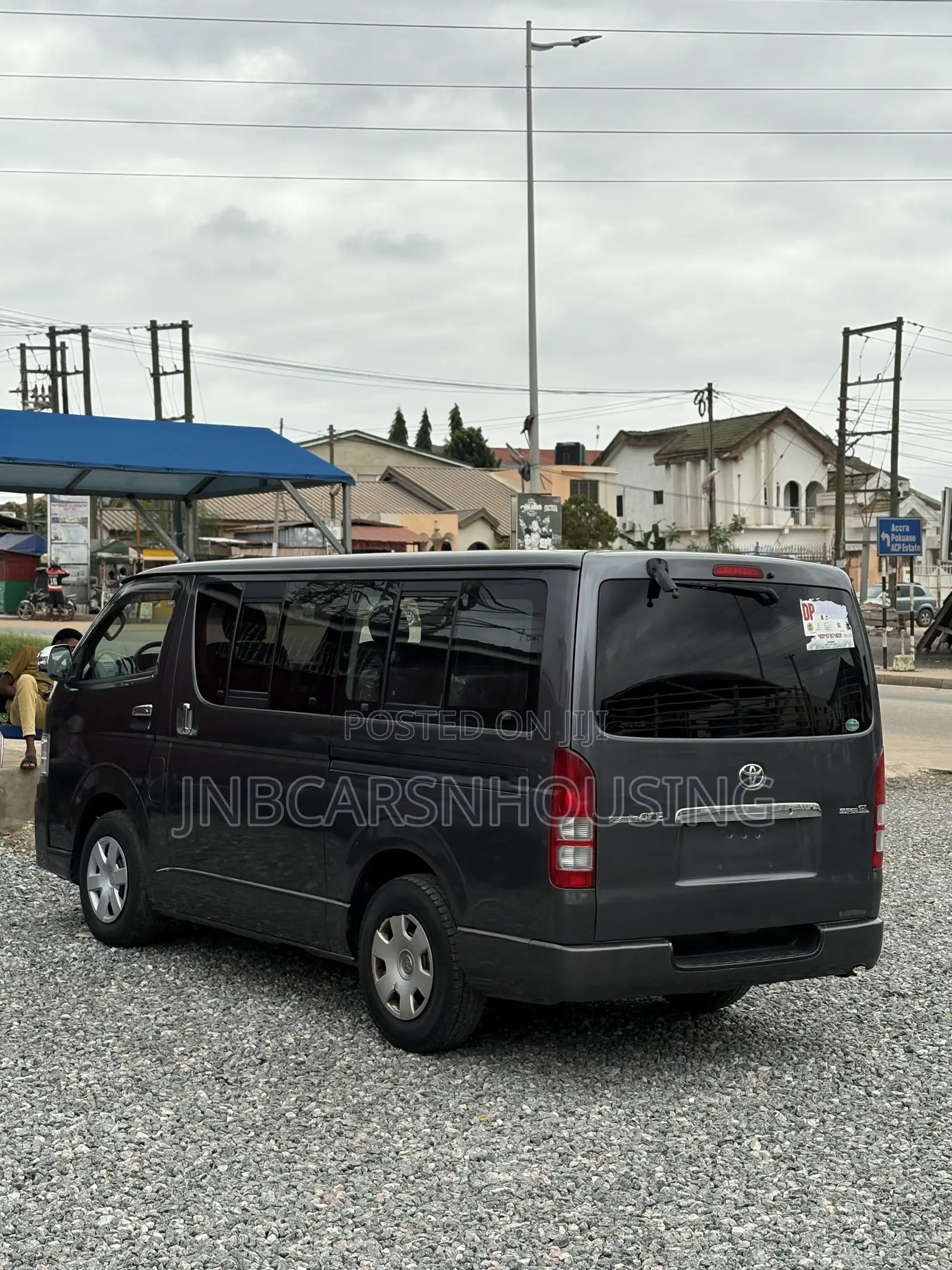 Toyota HiAce 2013 Grey