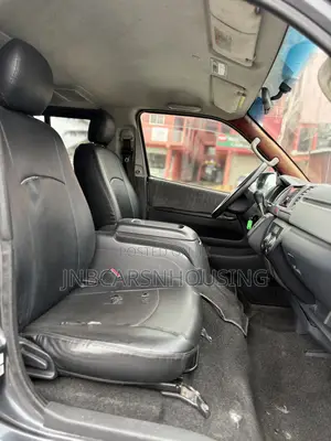 Toyota HiAce 2013 Grey