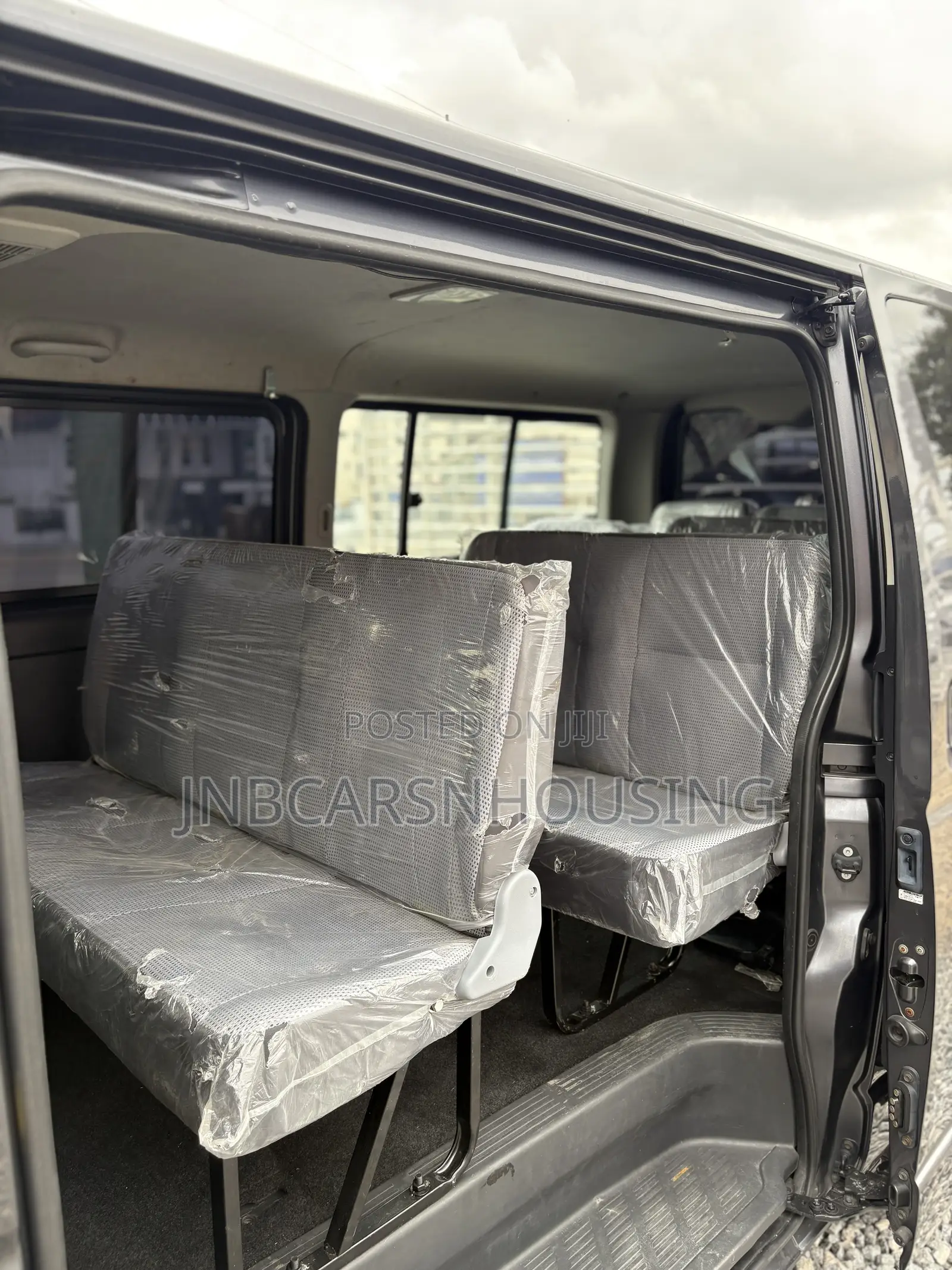 Toyota HiAce 2013 Grey