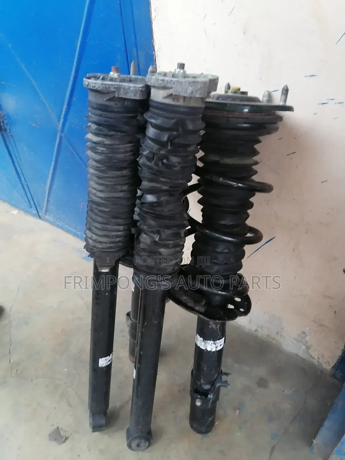 Honda Cr-v 2019 Front And Back Shocks Absorbers