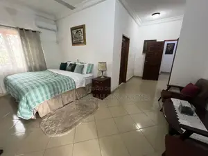 Furnished 2bdrm Apartment in Skm, Parakuo Estate for rent