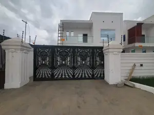 4bdrm House in Ashaley Botwe for sale