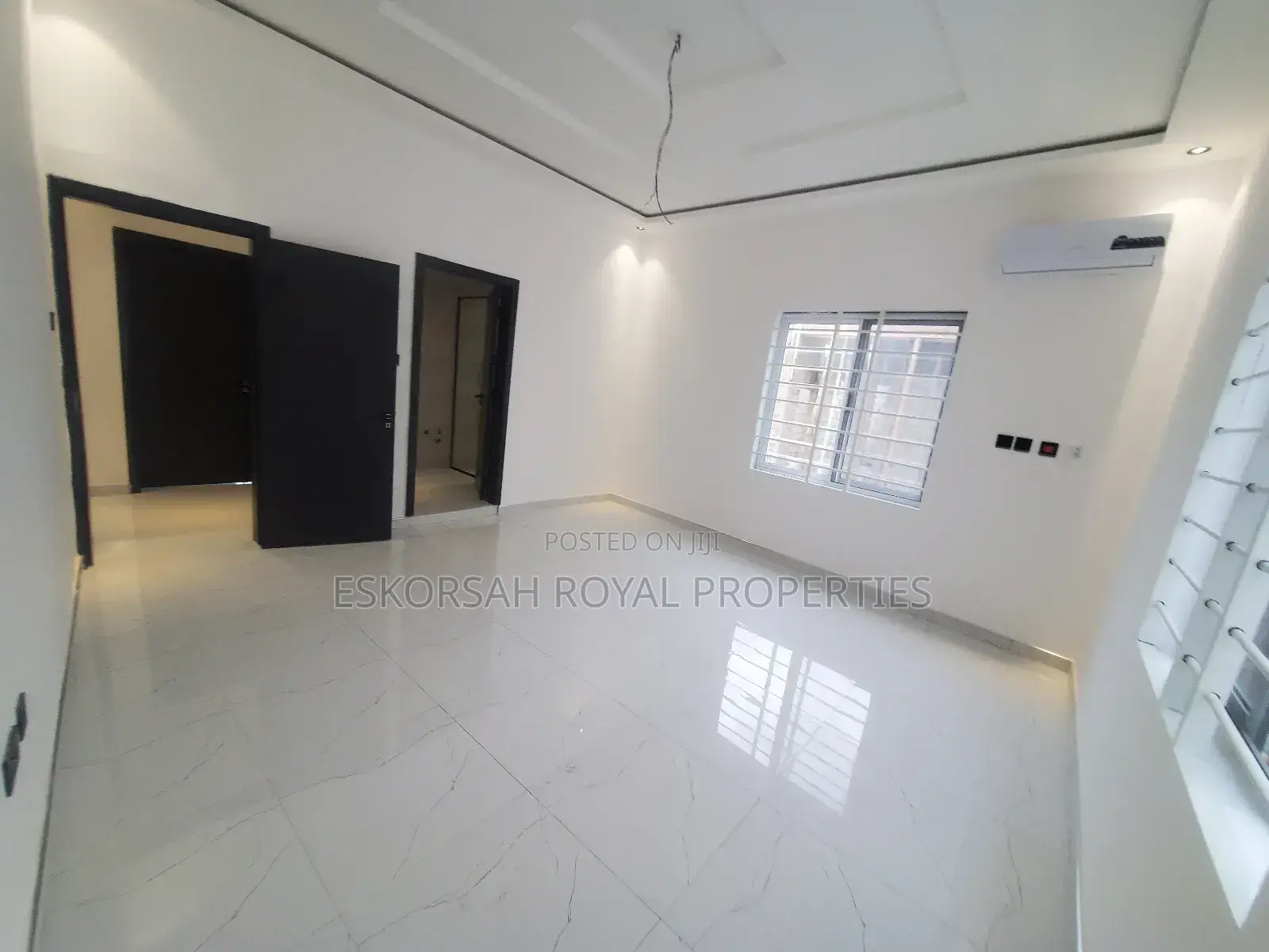 4bdrm House in Ashaley Botwe for sale