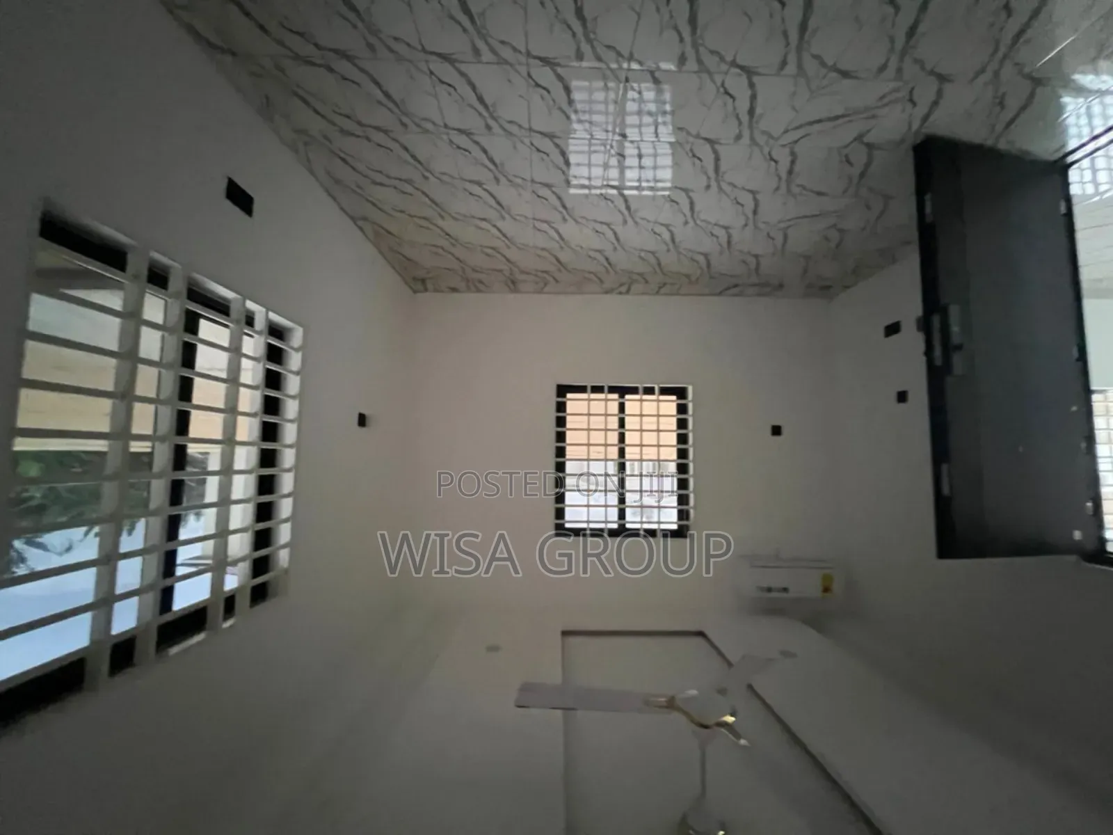 3bdrm Duplex in Wisa Group, Accra Metropolitan for sale