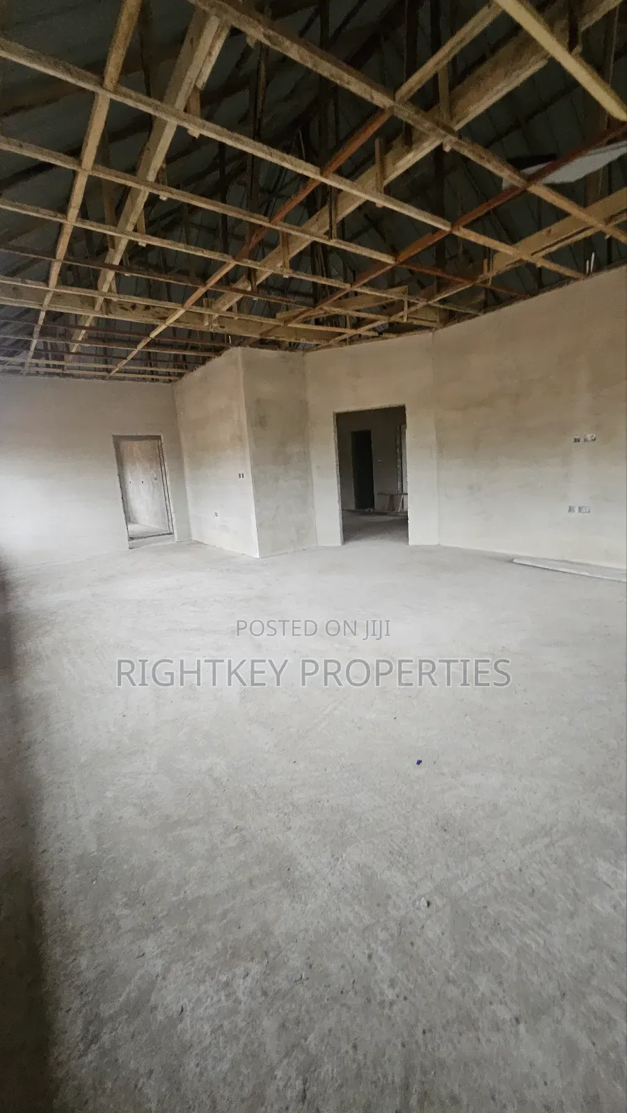 4bdrm House in Appiadu Kokoben, Kumasi Metropolitan for sale