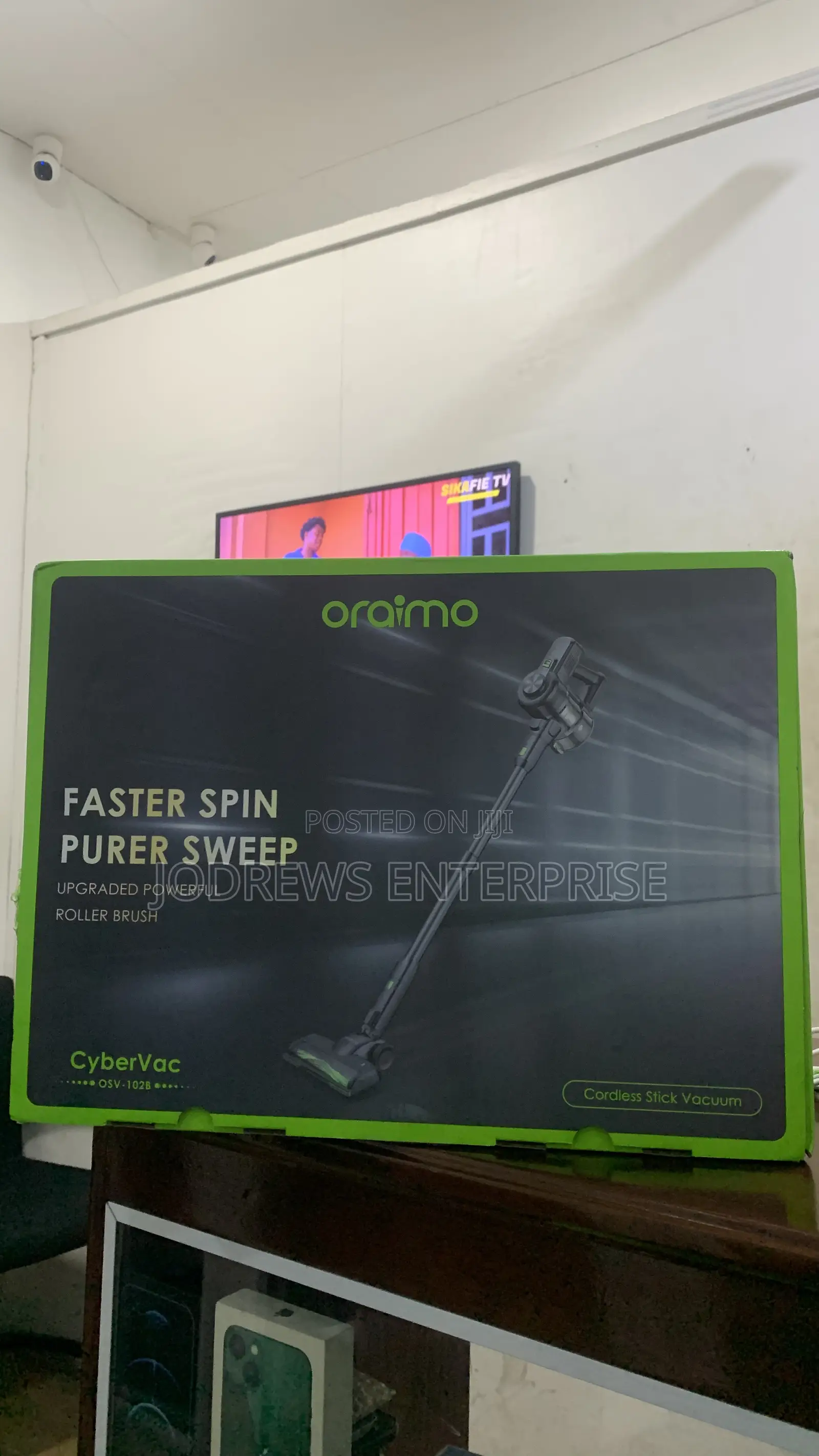 Oraimo Cybervac 180w Wireless Stick Vacuum Cleaner
