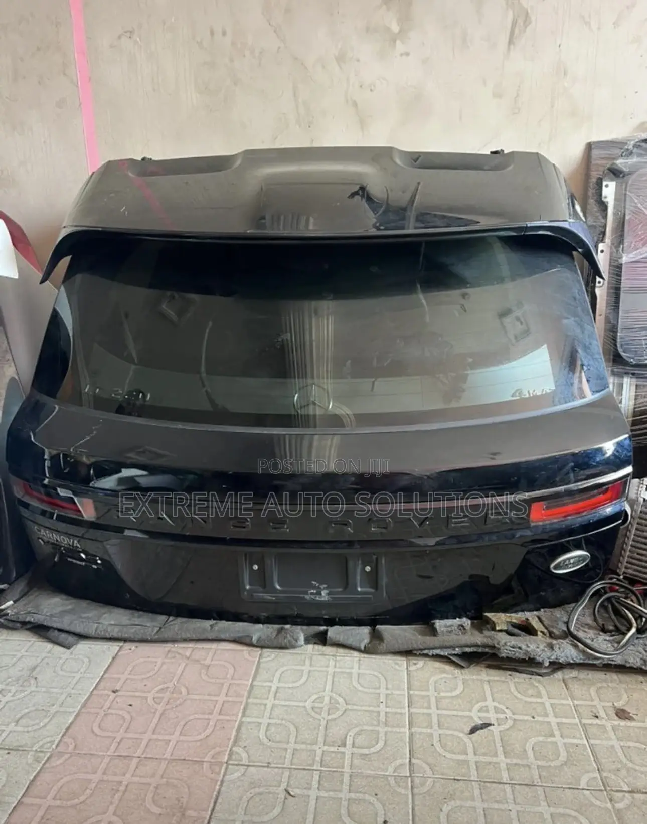 Range Rover Velar 17-22 Tailgate