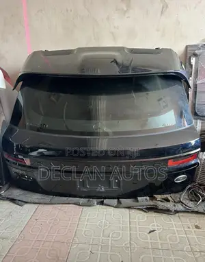 Range Rover Velar 17-22 Tailgate