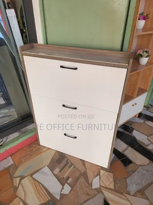 Shoe Rack With a Marble Top