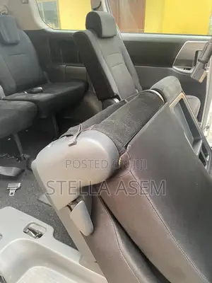 Toyota Voxy 2013 White