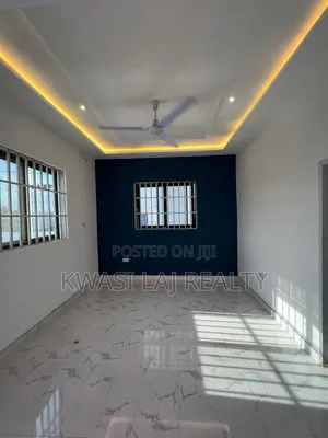 3bdrm House in Kasoa, Weija for sale