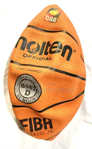 Molten Men’S Basketball Original