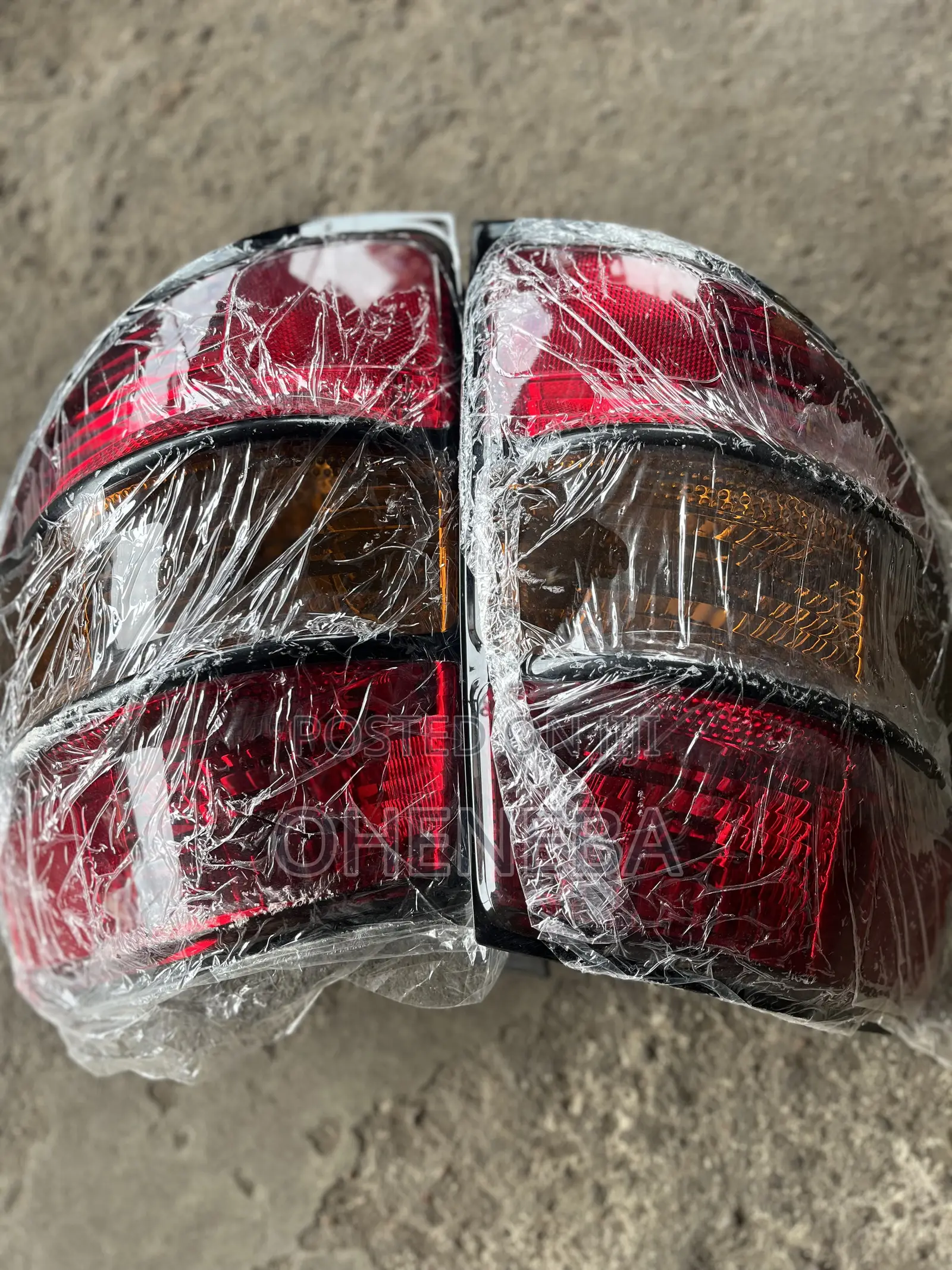 Pontiac Vibe 2005 Taillight