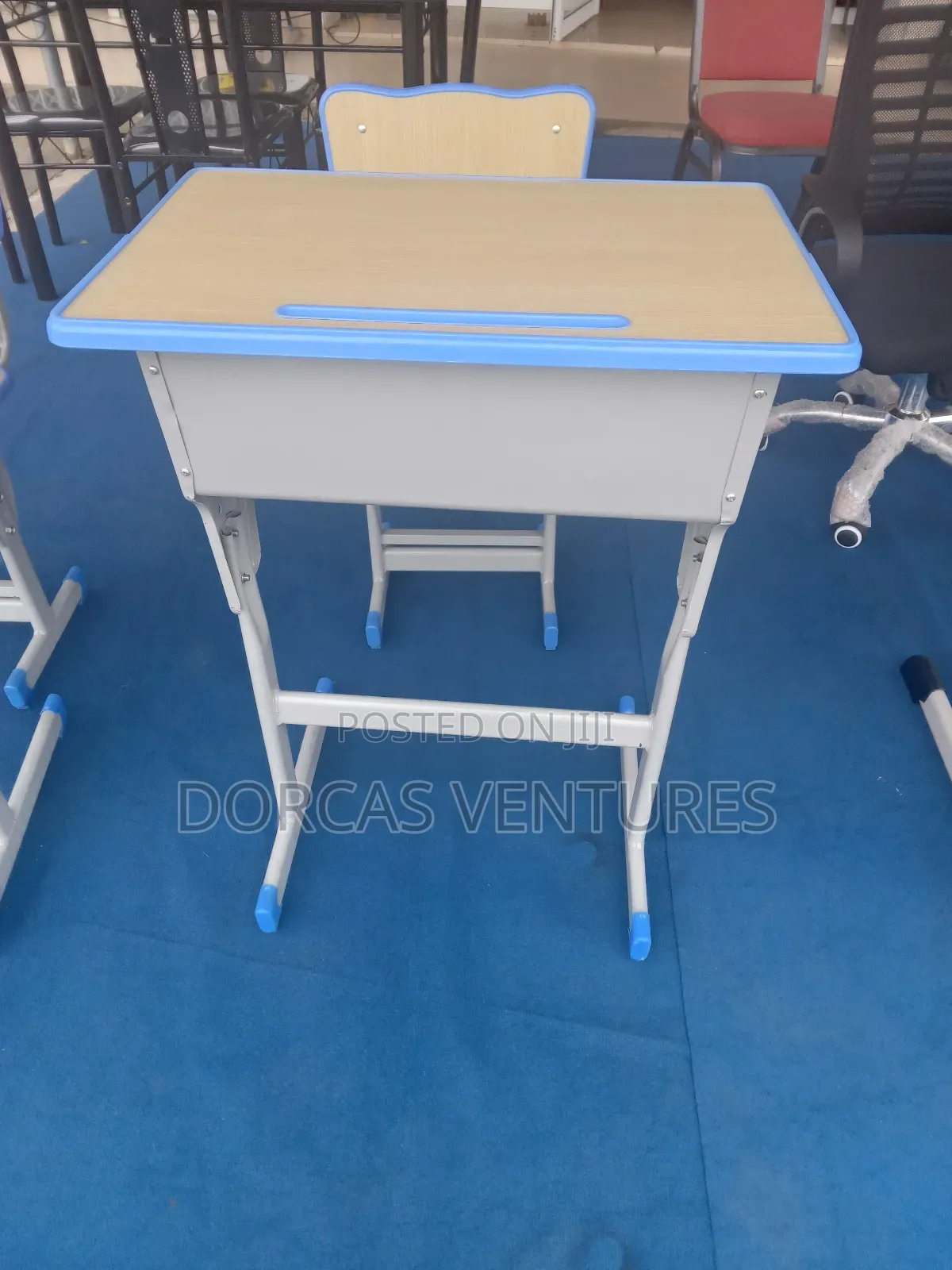 Hybrid Study Desk