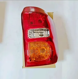 Pair Taillight Left & Right For Toyota Rav4 2004 2005