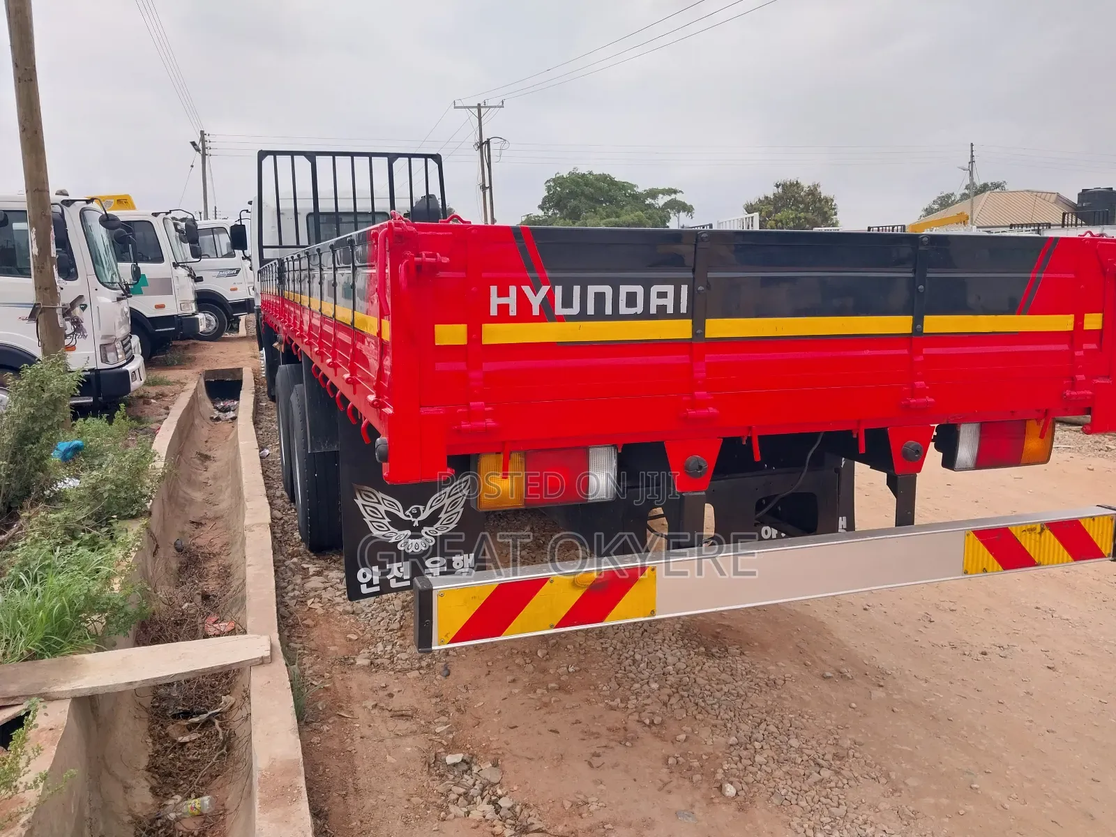 Hyundai 11 Tons Truck