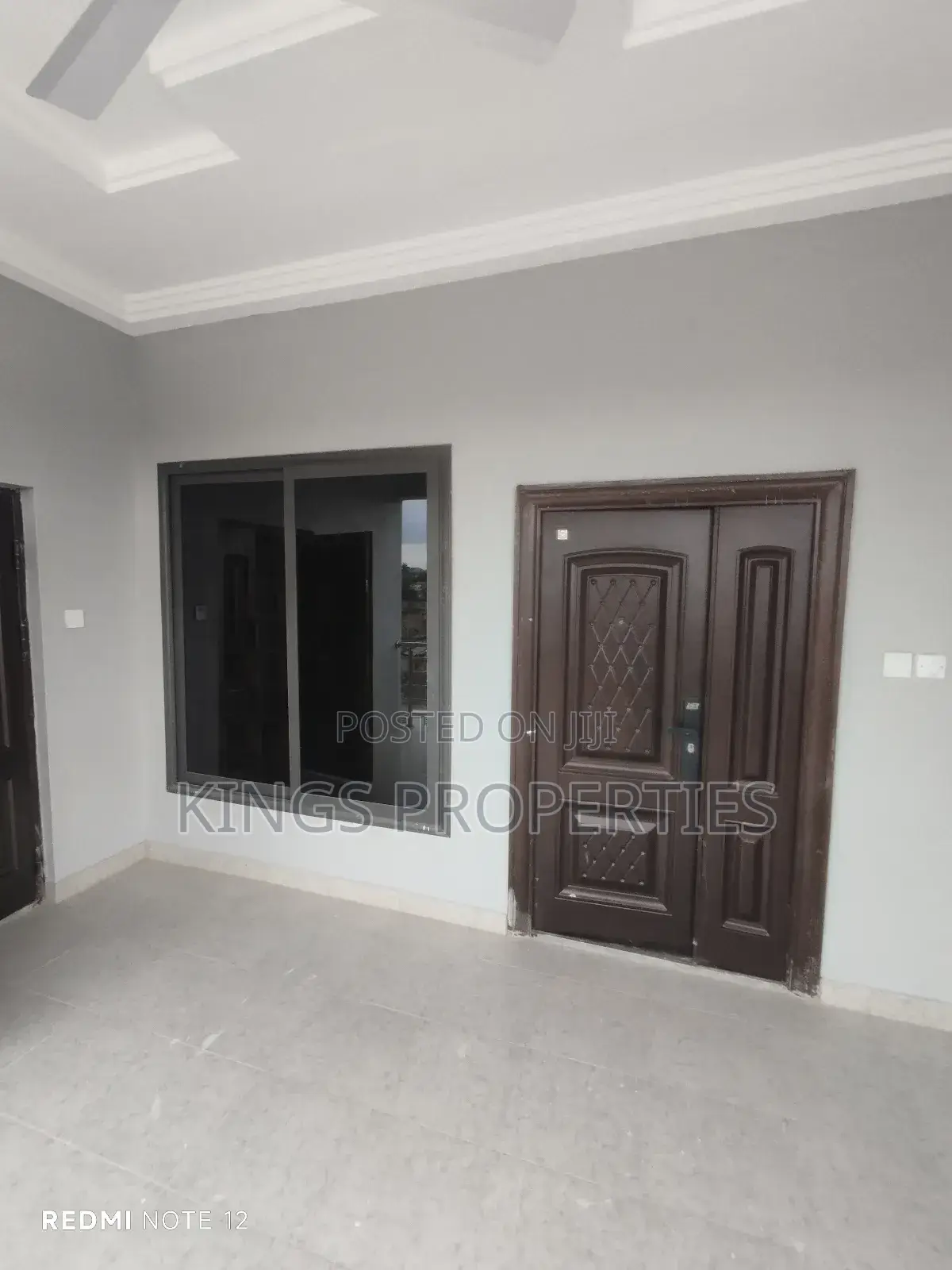 2bdrm Apartment in Blackie Mtn, Ngleshie Amanfro for rent