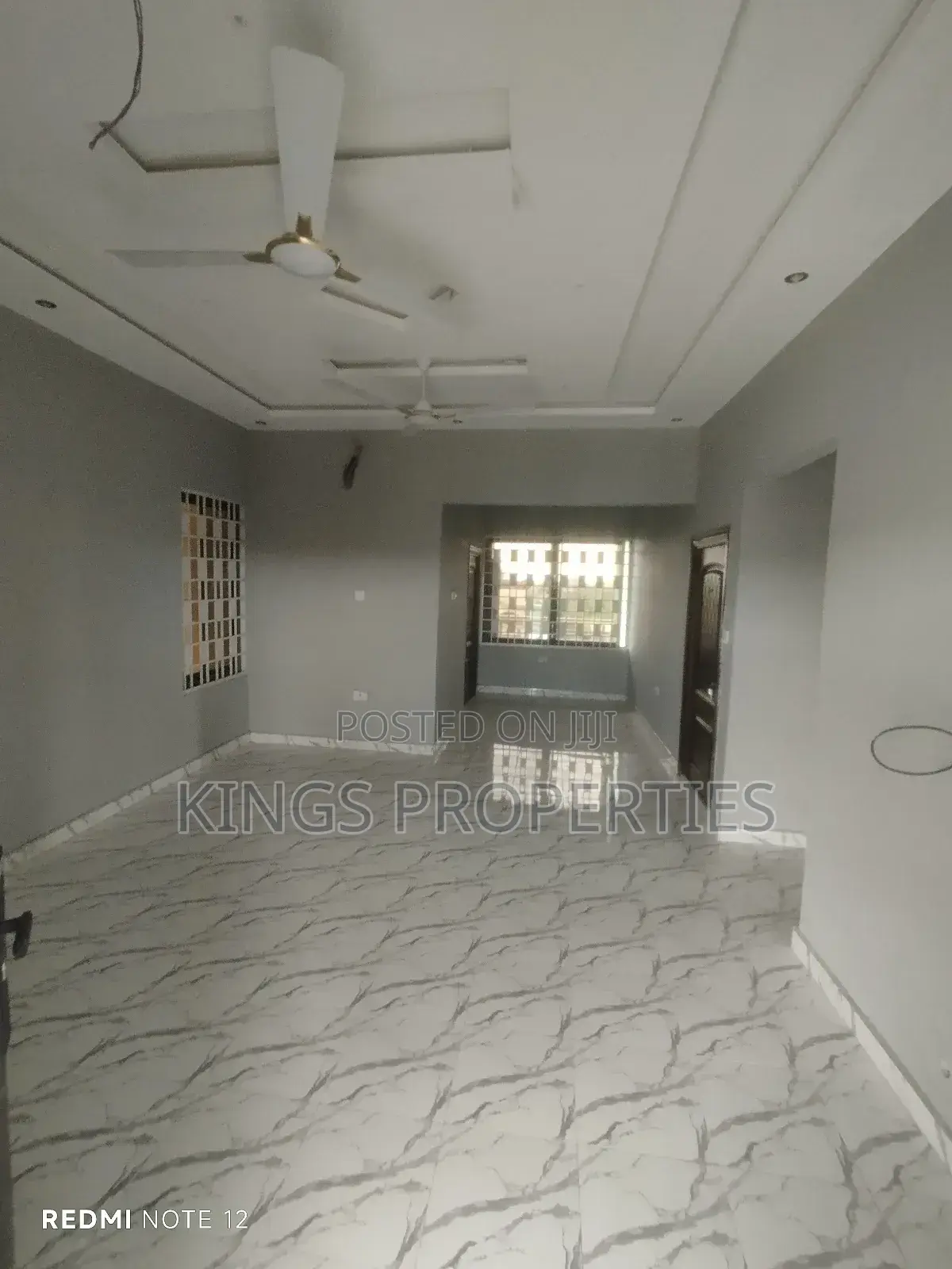 2bdrm Apartment in Blackie Mtn, Ngleshie Amanfro for rent