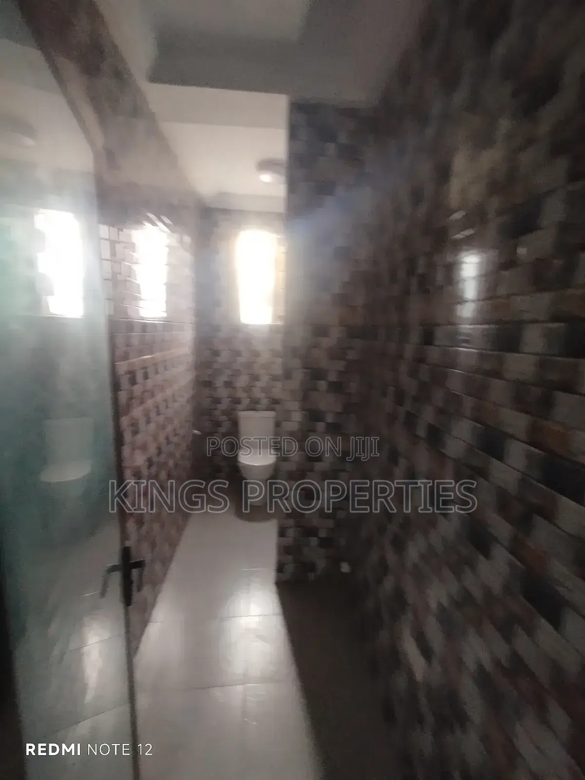 2bdrm Apartment in Blackie Mtn, Ngleshie Amanfro for rent