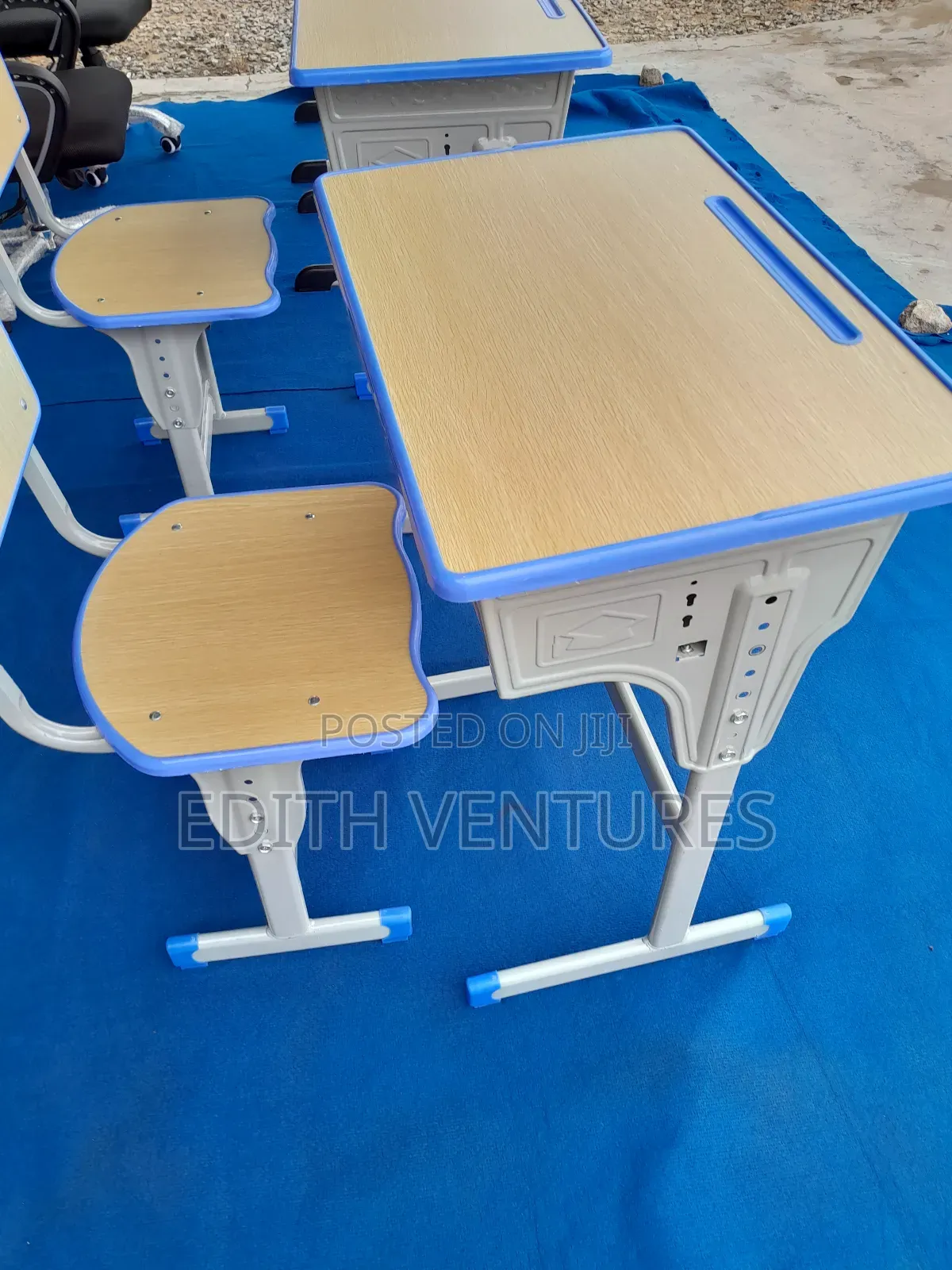 Study Liaise Desk