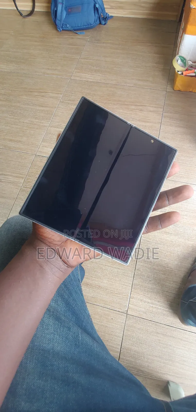 Galaxy Fold Screen