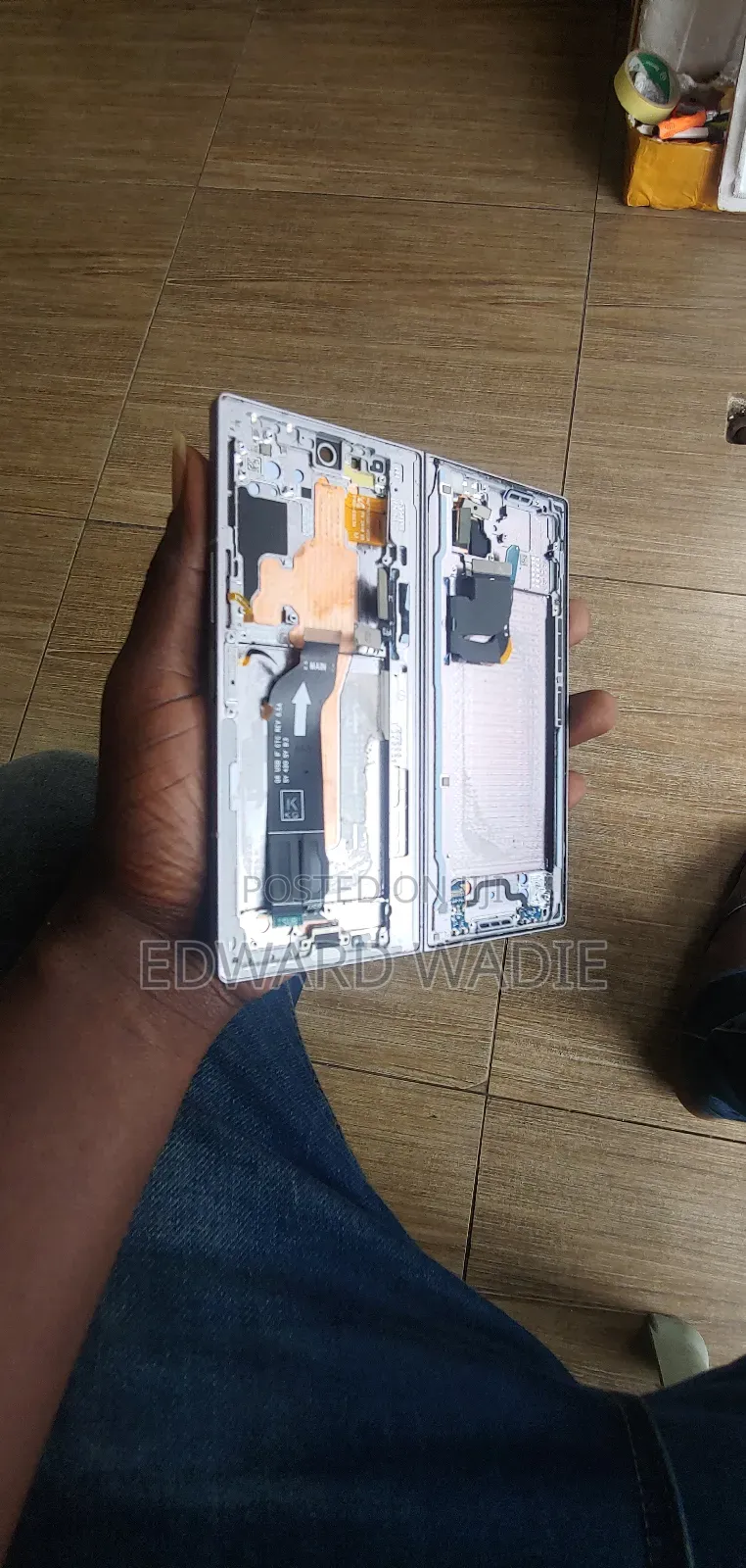 Galaxy Fold Screen