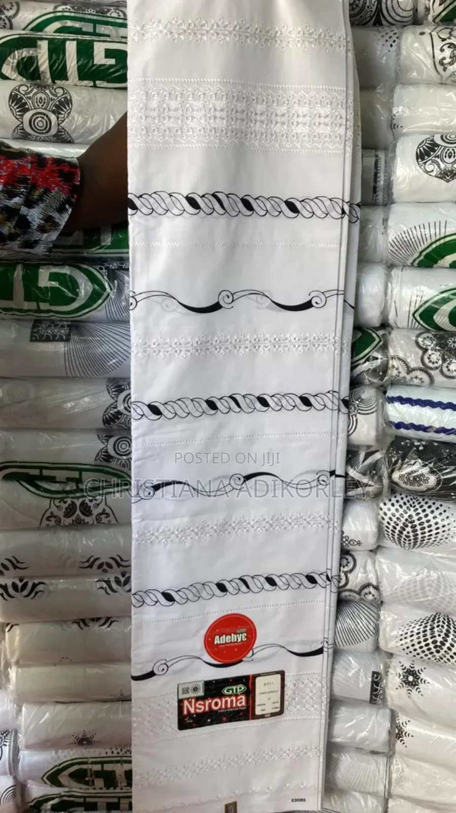 Adehye Nsroma White