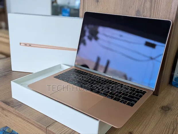 【美品】MacBook Air 2019 i5/8GB/256GB_SPG Amazon.com: Apple Mid 2019 MacBook Air with 1.2GHz Dual core
