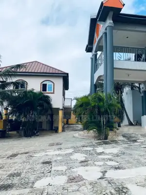 Furnished 20bdrm Duplex in Old Barrier, Weija for rent